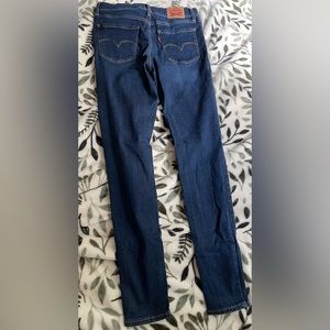Size 29 Levi’s 720’s